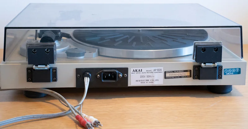 Akai AP-B20 Halvautomatisk skivspelare - Bild 5 av 6