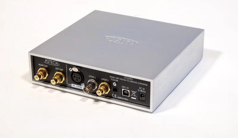 M2Tech Young - Bild 2 av 2