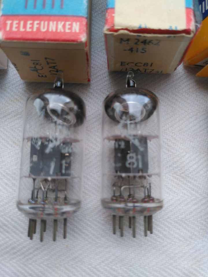 ECC81 (12AT7) -- Tre par: Siemens, Telefunken och Philips/Mullard