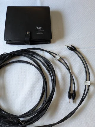 YTER loudspeaker cables
