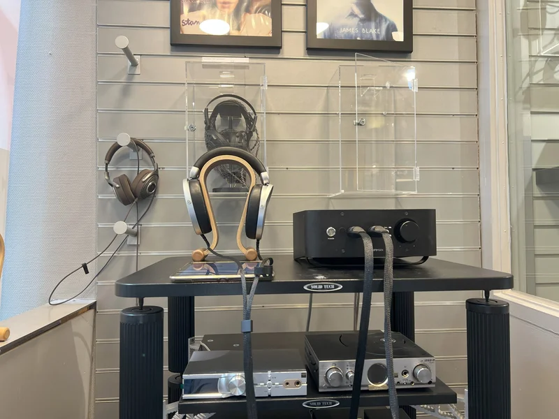 Hifiman Jade II elektrostat förstärkare, passar även STAX och andra elektrostathörlurar Hifiman Jade II elektrostat förstärkare, passar även STAX och andra elektrostathörlurar - Bild 1 av 2
