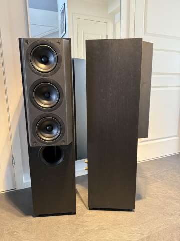 KEF Reference 105.3 + KUBE 200