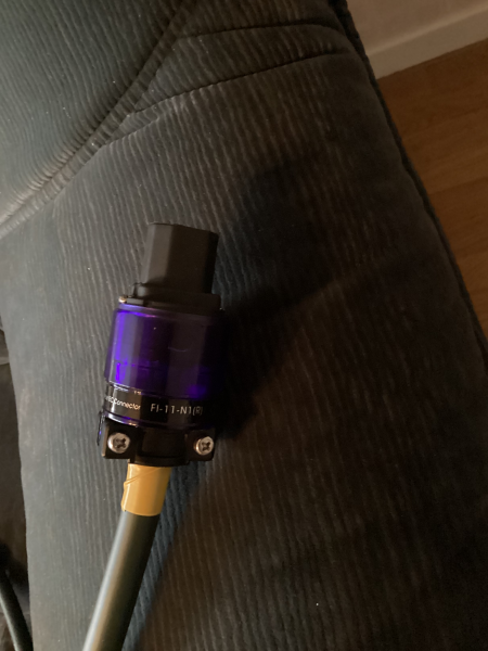 Nätkabel Furutech. Nätkabel Furutech. - Bild 3 av 3