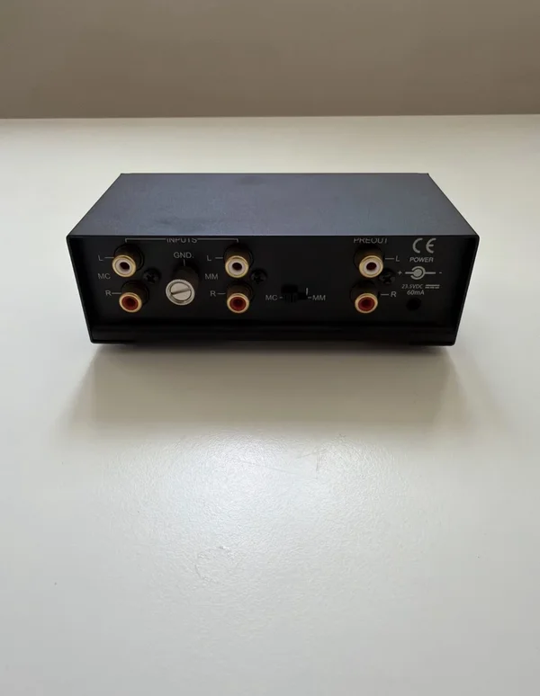 NAD phono Preamp PP 2e NAD phono Preamp PP 2e - Bilde 2 av 3