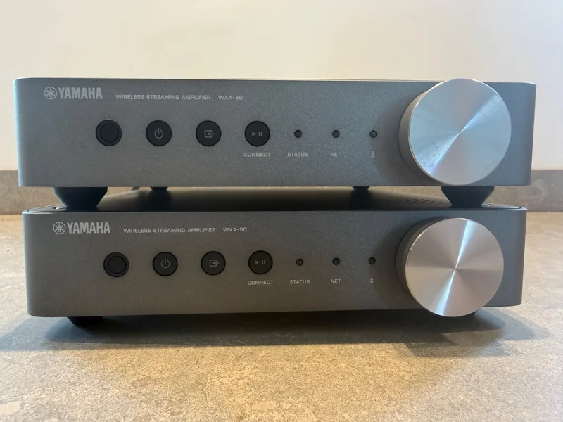 Yamaha WXA-50 &ndash; 2 st i mycket fint skick - Bild 1 av 6