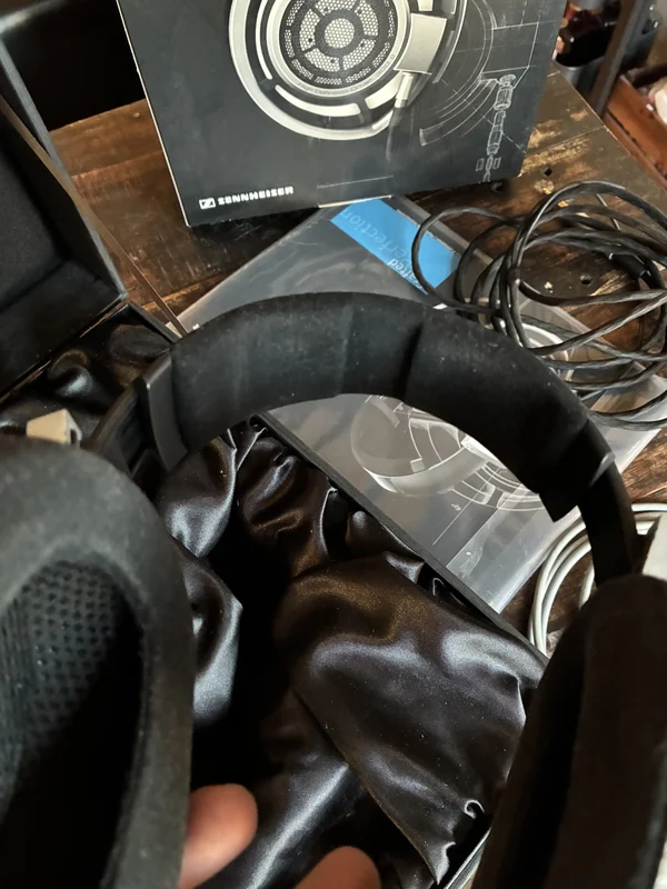 Sennheiser HD800 med cardas kabel - Bild 6 av 8