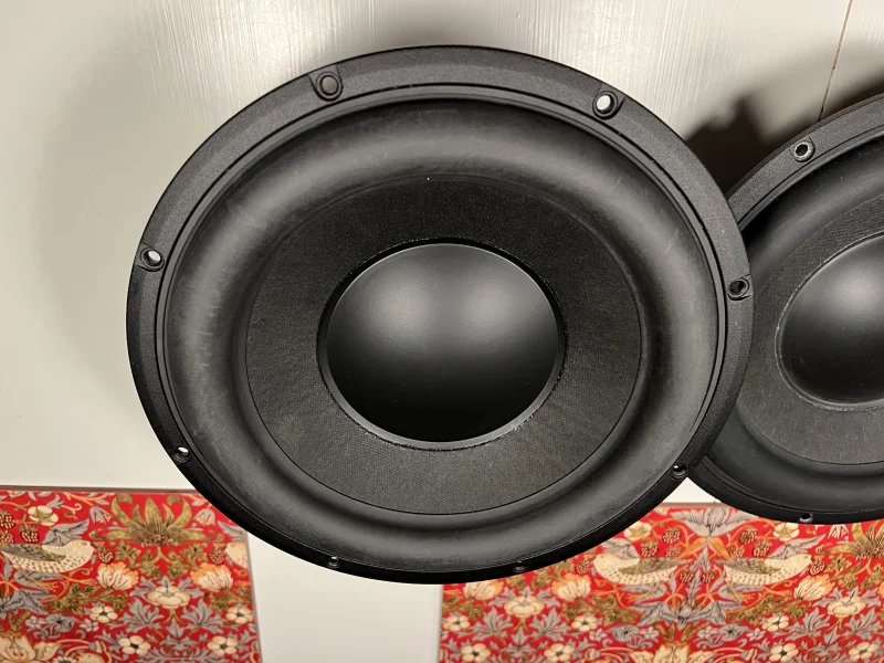 Hypex HS-200 subwoofer f&ouml;rst&auml;rkare och helt nytt Peerless XLS-P830452 element. - Bild 3 av 3