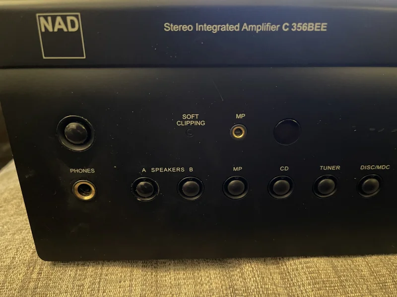 NAD C 356BEE Stereo Integrated Amplifier - Bild 2 av 7