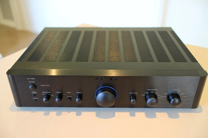 Rotel RA-1520 i toppskick - Bild 6 av 6