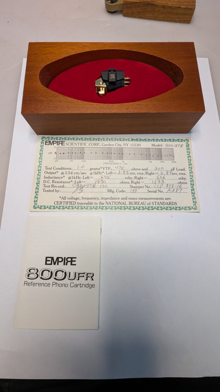 Empire 800 UFR pickup