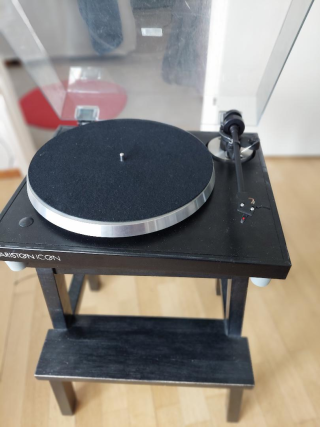skivspelare Ariston Icon
