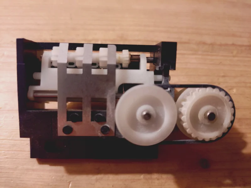 REVOX  R&auml;knerk  Analogt - Bild 2 av 2