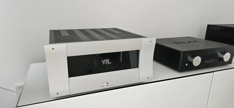 VTL MB-185 Signature Series II Tube Mono power amplifiers - Bild 1 av 5