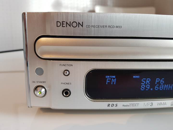 DENON RCD-M33 Stereo Receiver 