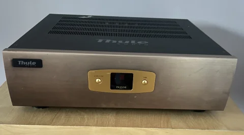 Thule Audio space PA350B Thule Audio space PA350B