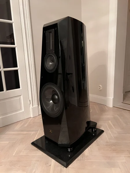 Aurum Cantus V12F Piano Black Edition  - Bild 3 av 5
