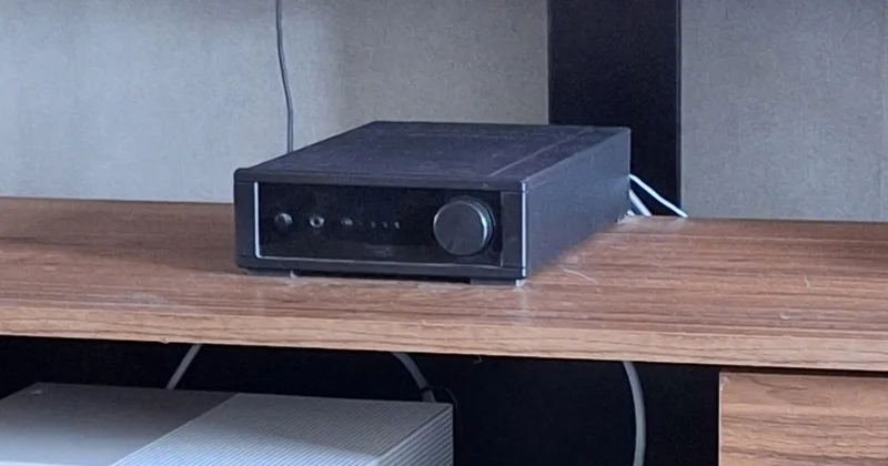 Rega IO - Image 1 of 1