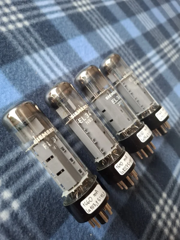 EL34 / 6ca7 Siemens Matchat kvartett NOS EL34 / 6ca7 Siemens Matchat kvartett NOS - Bild 7 av 8