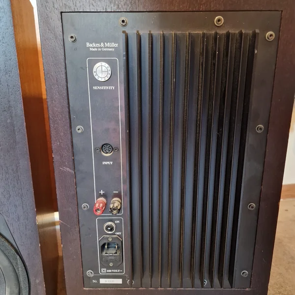 Backes & Muller Repobjekt  - Bild 2 av 3