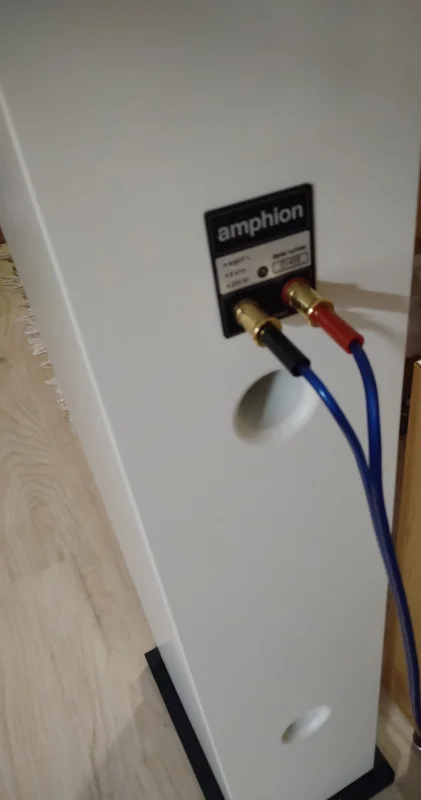 Amphion Argon 3L - Golvh&ouml;gtalare i Gott skick - Bild 3 av 4