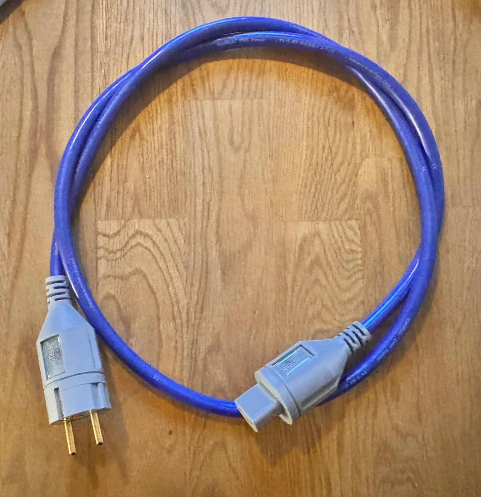 IsoTek EVO3 Premier - Bild 1 av 2