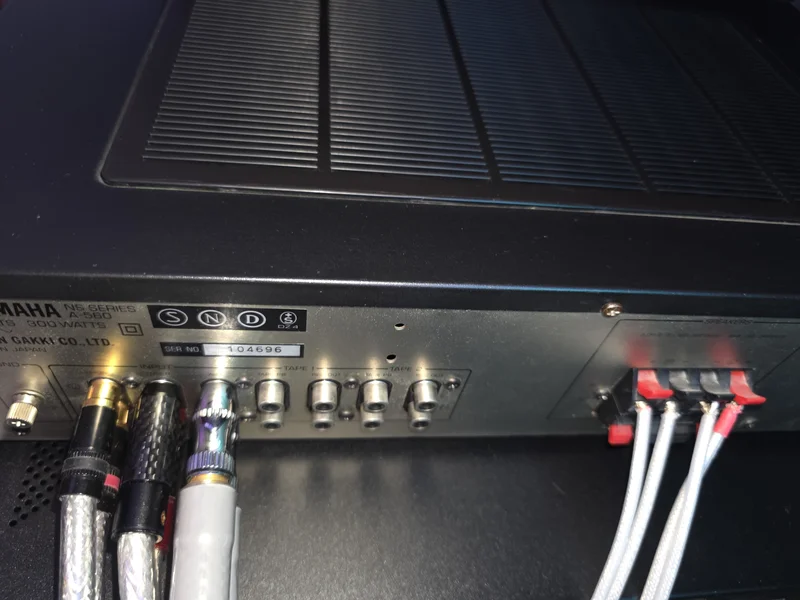Yamaha A-560 I fint skick - Bild 4 av 4