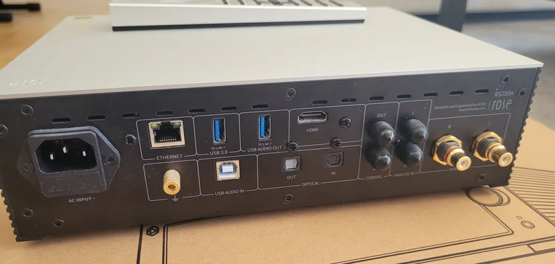 HiFi Rose RS250A Silver streamer/DAC HiFi Rose RS250A Silver streamer/DAC - Bild 4 av 5