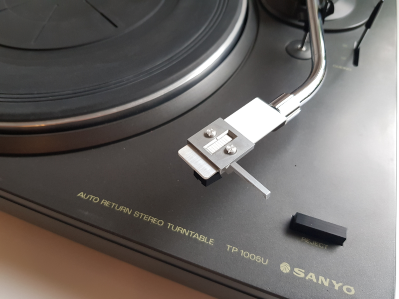 SANYO TP 1005U Semiatomatisk Skivspelare - Bild 10 av 12