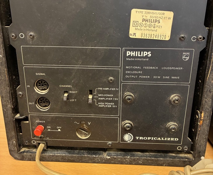 PHILIPS RH541 – aktiva MFB högtalare - Bild 5 av 6