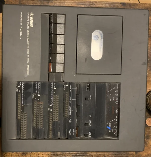 Yamaha TC-800GL &ndash; Ikonisk Mario Bellini-design kassettdeck 1975 &ndash; Vintage hi-fi p&auml;rla! - Bild 1 av 1