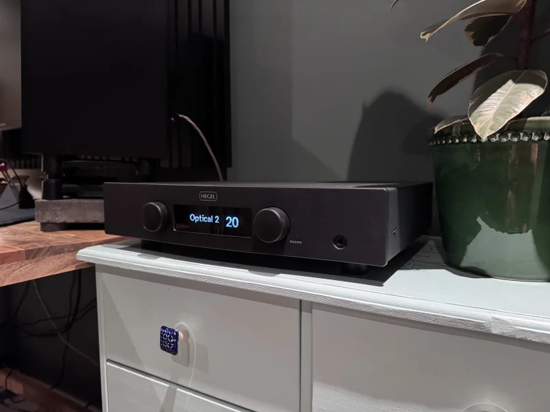 Hegel H90 med innebygd DAC og streamer - Bild 10 av 12