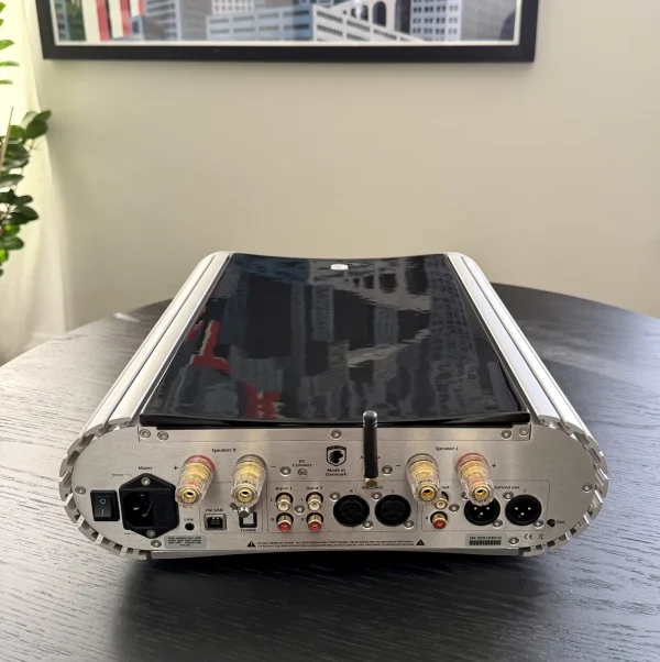 Gato Audio DIA-250S i svart High Gloss-finish Gato Audio DIA-250S i svart High Gloss-finish - Bild 3 av 5