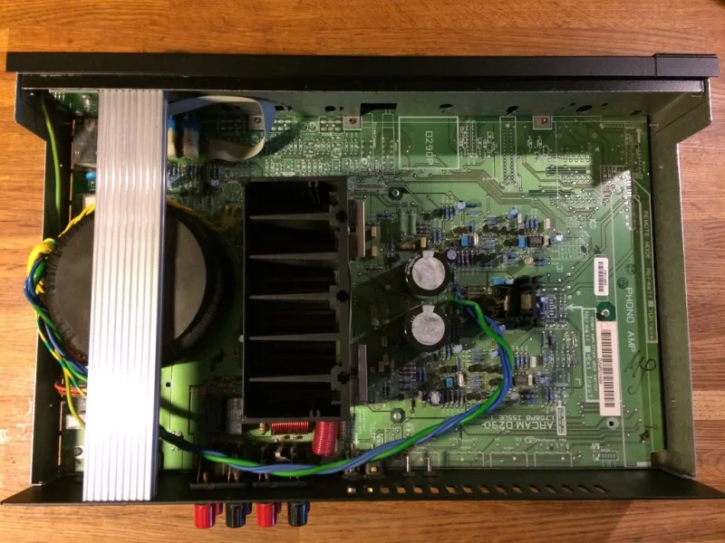 ARCAM Xeta 2 + 290P (pre + poweramp) Fj&auml;rr / Fint Skick.! - Bild 9 av 10