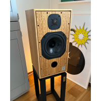Harbeth HL Compact 7ES-3 + TonTrägerstativ