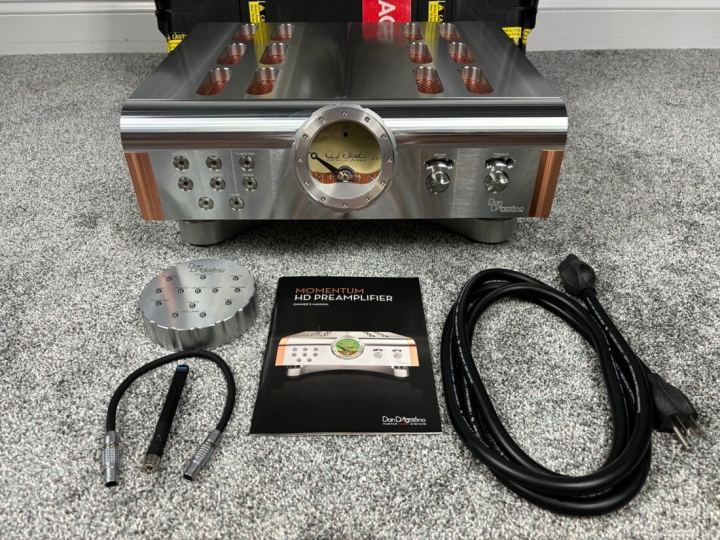 FOR SALE Dan D'Agostino Momentum HD Preamplifier 