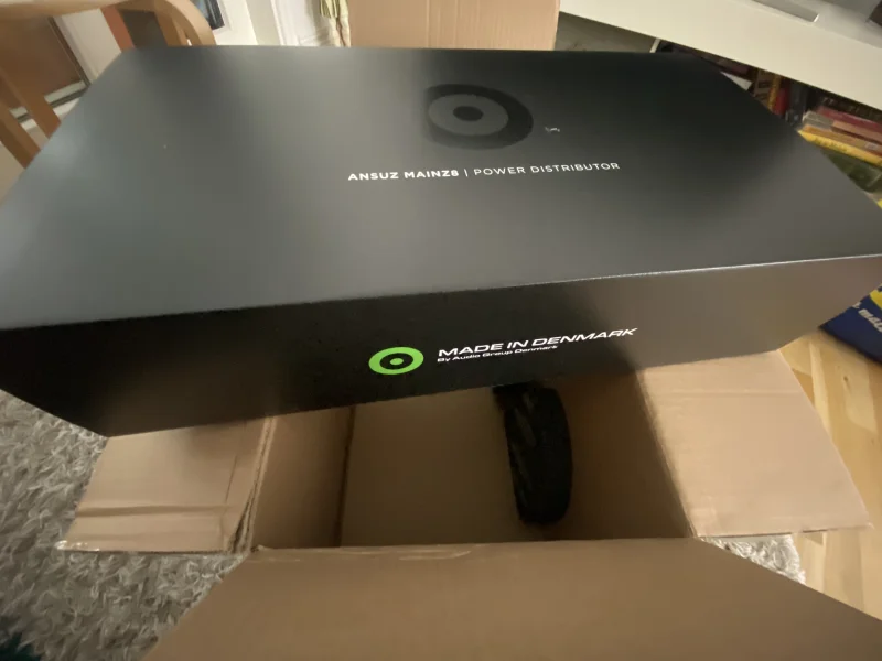 Ansuz acoustics ansuzmainz8 power D3 - Bild 1 av 3