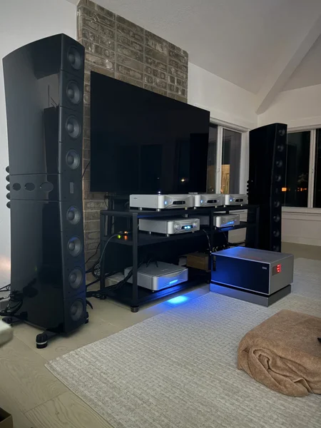 Raidho Acoustics TD 4.8 Speakers in Gloss Black - Bild 1 av 3