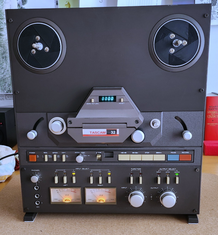 Tascam 32