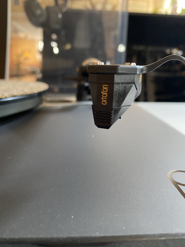 Rega P6 + Ortofon 2M Black Rega P6 + Ortofon 2M Black - Bild 3 av 3