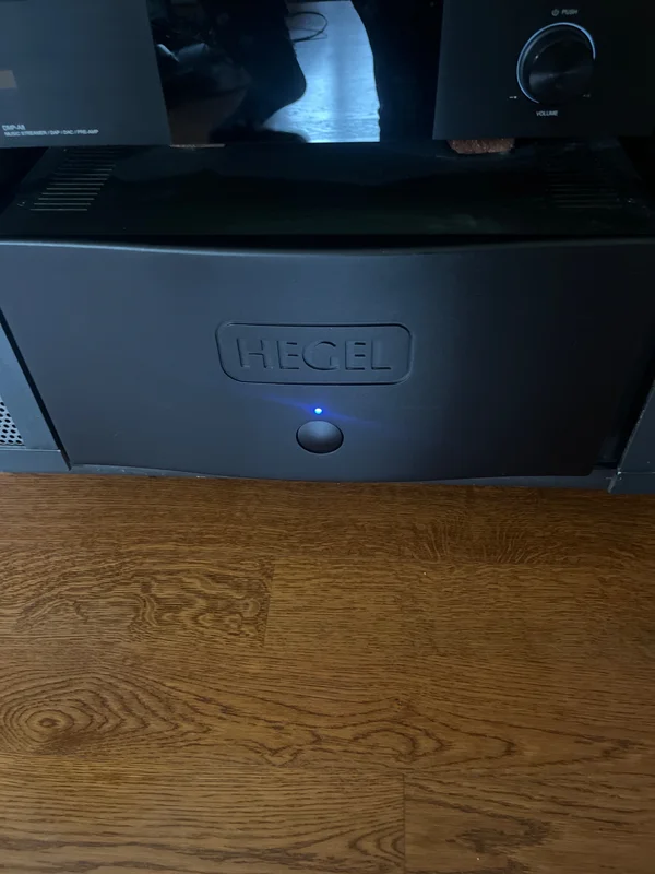 HEGEL h30 - Bild 1 av 1