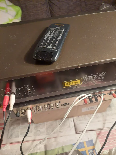 TECHNICS  CD SPELARE   SL - PS 740 A    NYSKICK - Bild 1 av 2