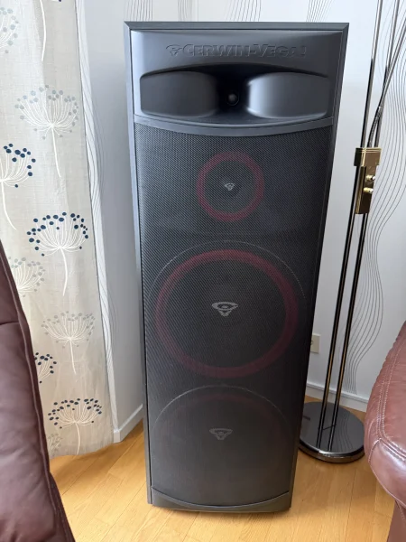 Cerwin Vega XLS Surround + NADT778 - Bild 1 av 3