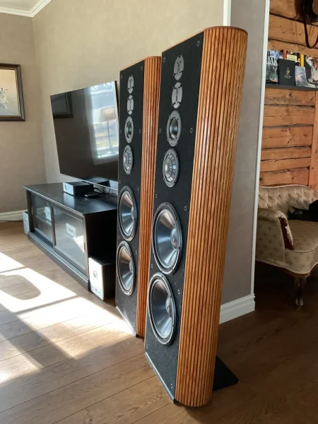 Infinity Kappa 9 Infinity Kappa 9 - Bild 6 av 10