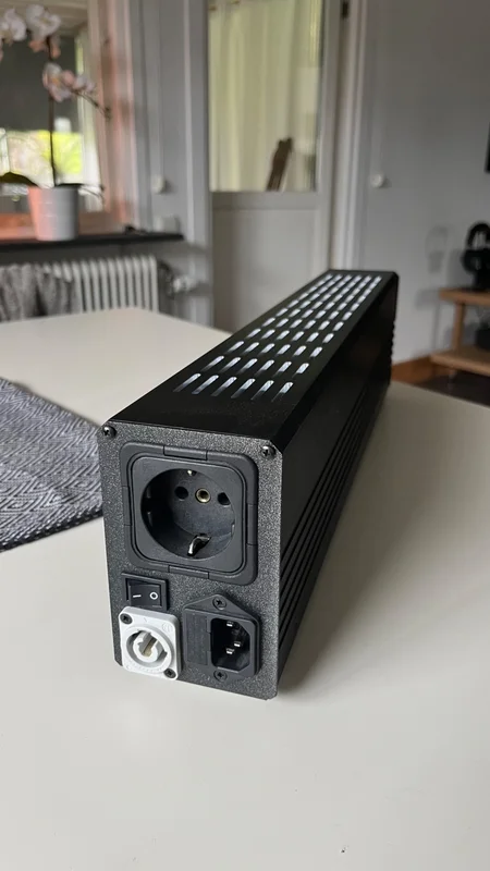 Isotek Genesis one evo3 Isotek Genesis one evo3 - Bild 2 av 2
