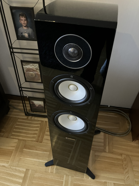 Yamaha NS-F700 & NS-C700 Yamaha NS-F700 & NS-C700 - Bild 3 av 6