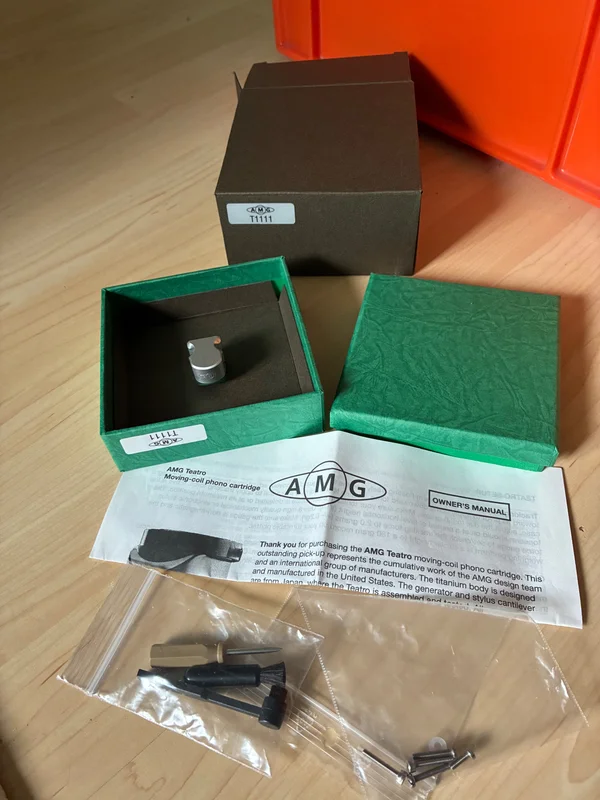 AMG Giro + 9WT tonarm + linj&auml;r n&auml;tdel + AMG Teatro pickup. - Bild 3 av 3