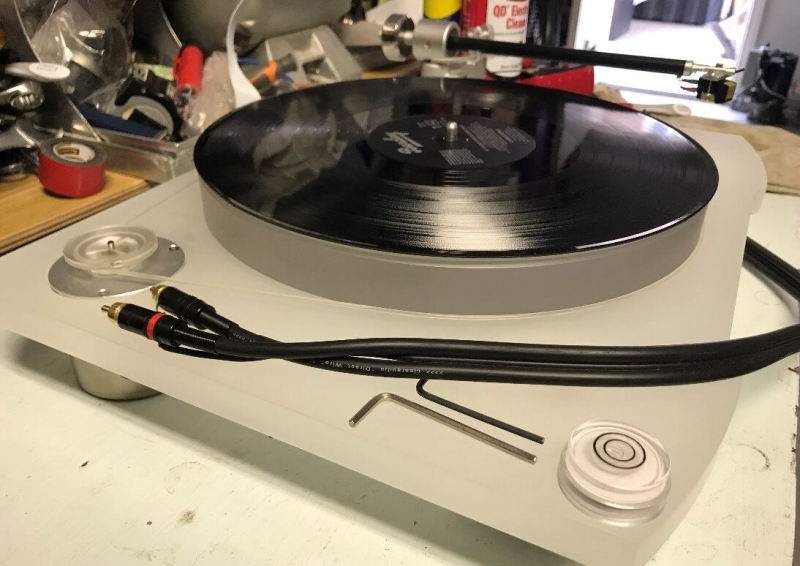 Marantz TT-15S1 Turntable - Bild 2 av 2