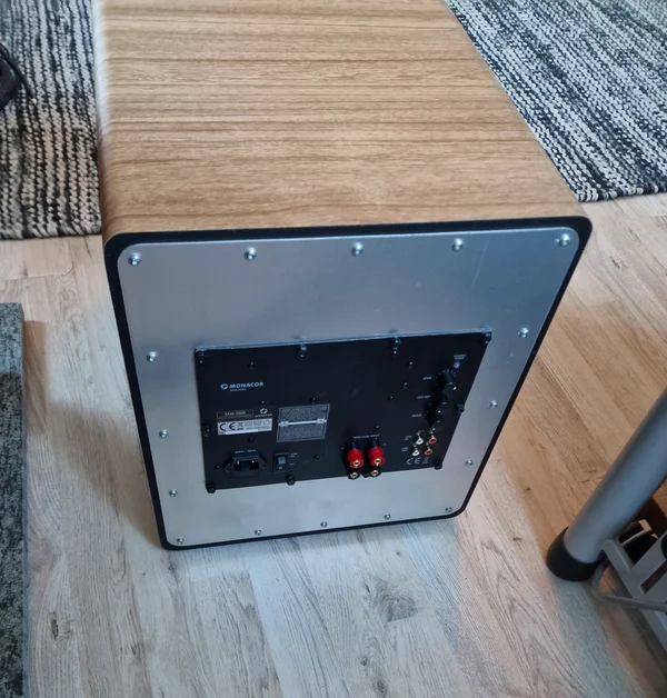 Klipsch sub sw 110 / monacor 300d - Bild 1 av 3