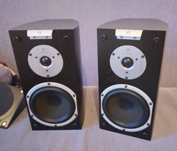 AudioVector S1 (signature)