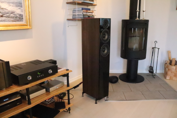 Wharfedale Diamond 12.4